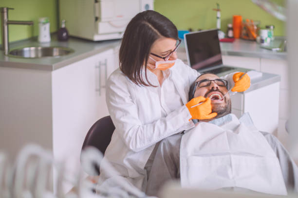 Best Emergency Treatment for Dental Infections or Abscesses in Holton, KS